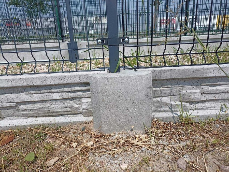 ogrodzenia ogrodzenie panelowe panele słupki brama furtka płot palety