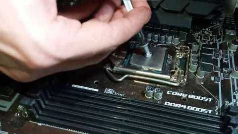 Técnico de Informática - Reparação de computadores Assist. informática