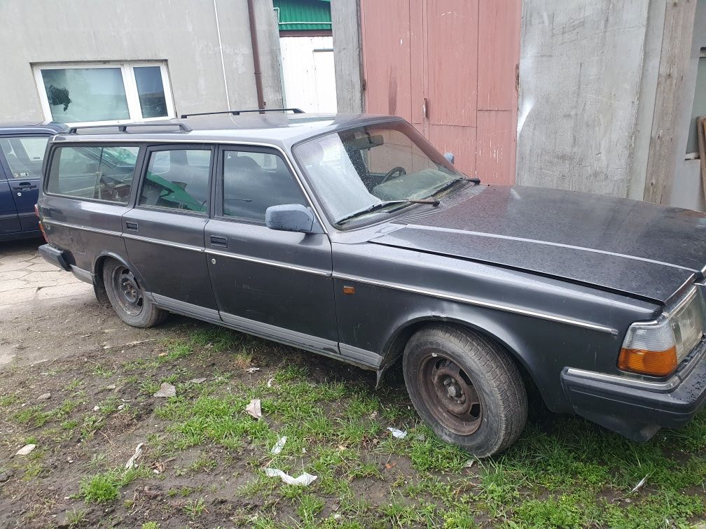 Volvo 240 2,4D wszystkie częsci