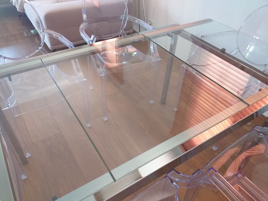 Stół  rozkładany - metal, hartowane szkło