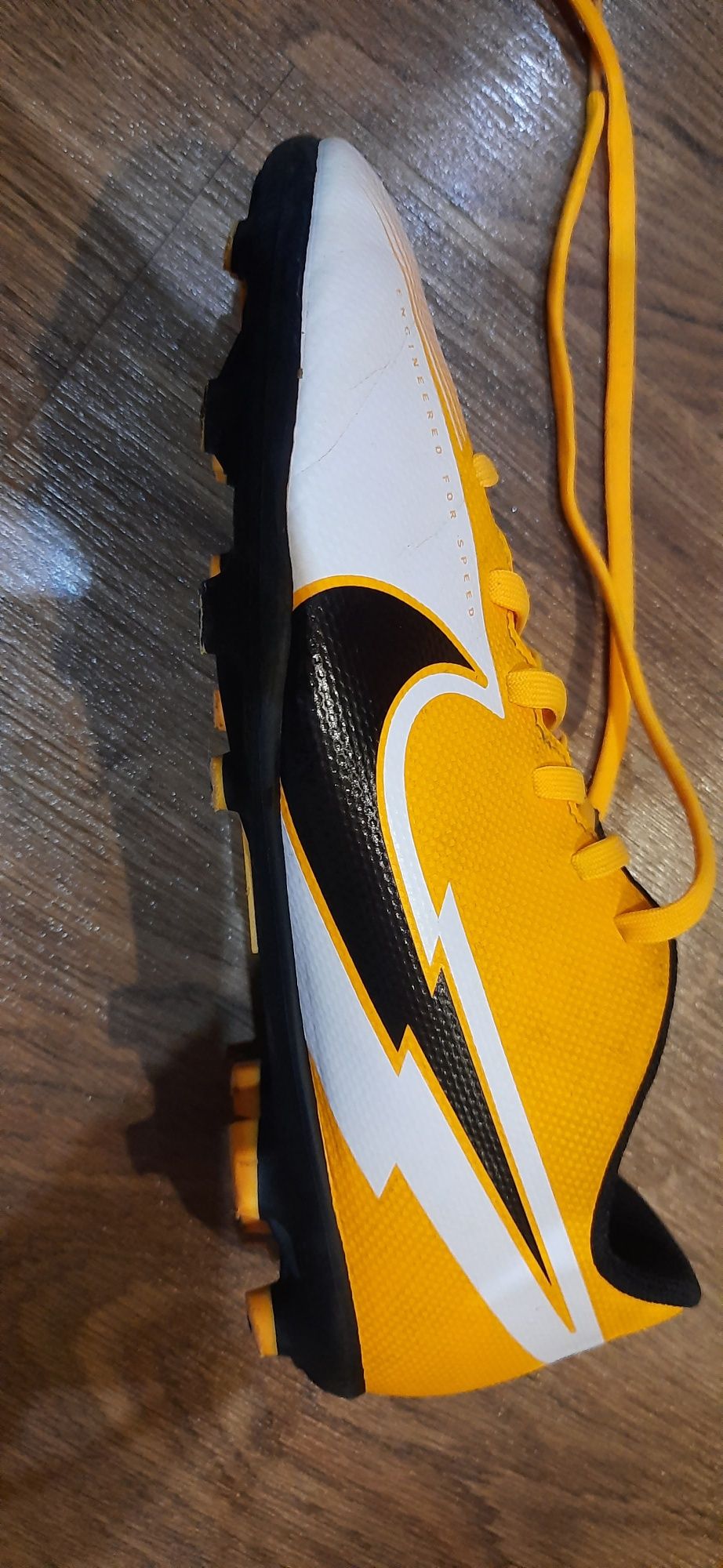 Buty piłkarskie Nike Mercuria 38