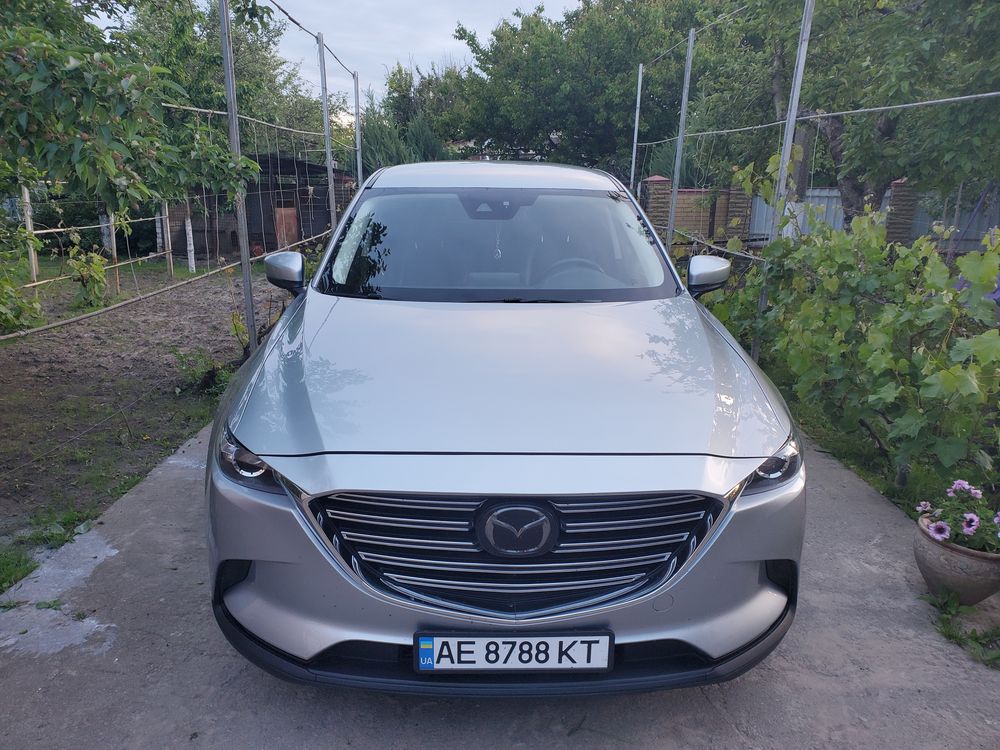 Продам чудовий автомобіль Mazda CX-9