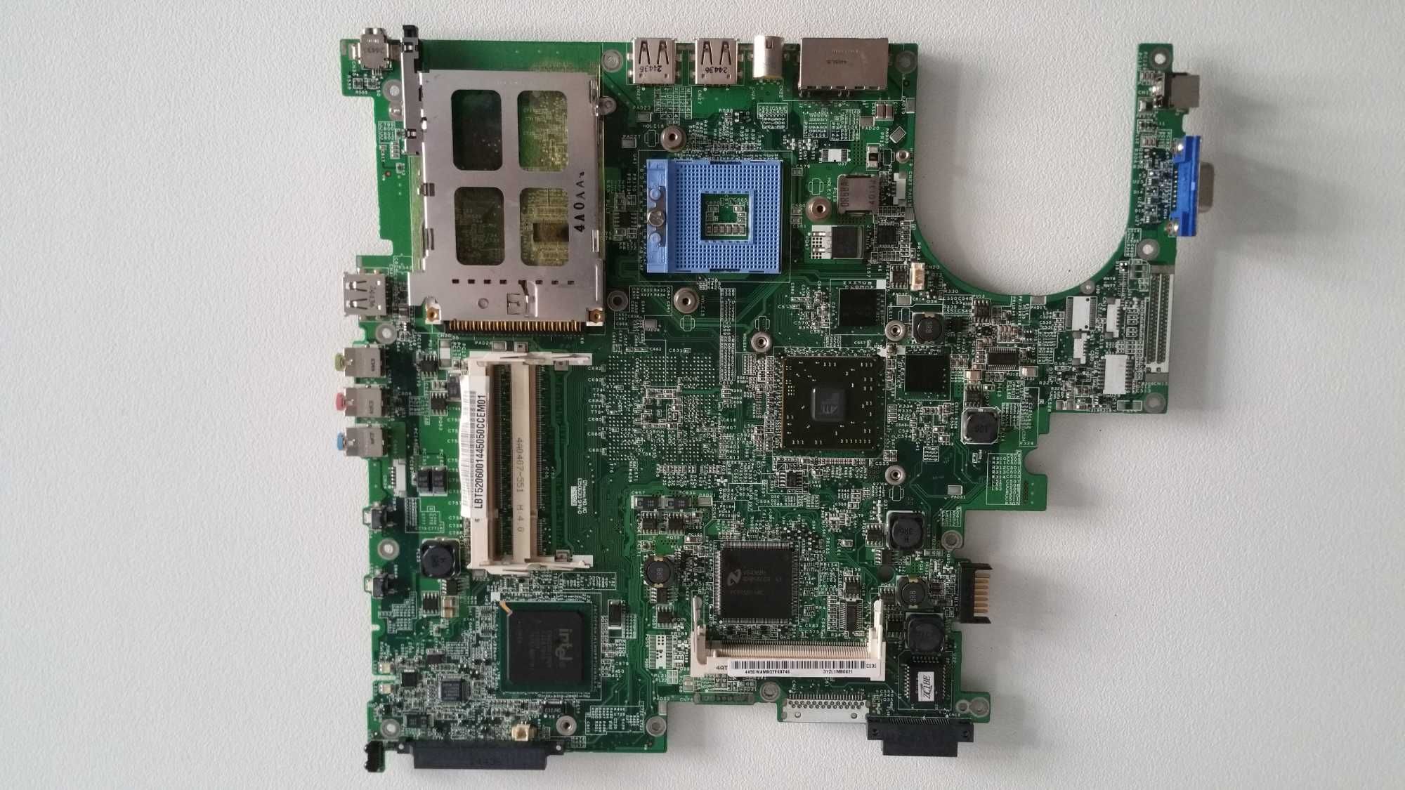 Mainboard para computador ACER TravelMate 4000.