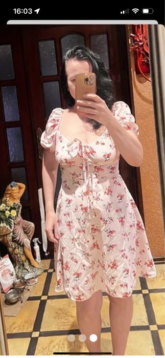 Красива літня сукня