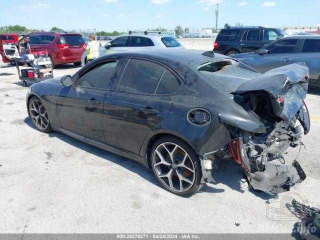 Alfa Romeo Giulia кузов, запчастини