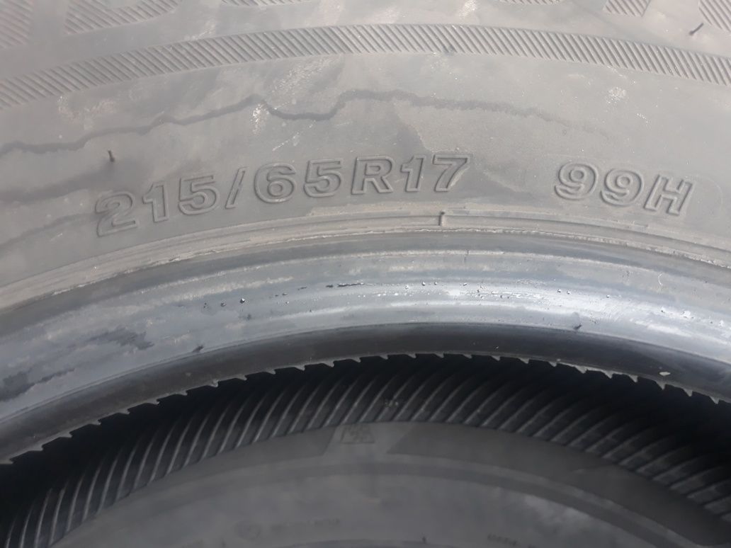 2 Opony zimowe 215/65r17 BRIDGESTONE 2019r 5mm