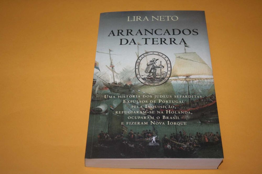 [] Arrancados da Terra, de Lira Neto