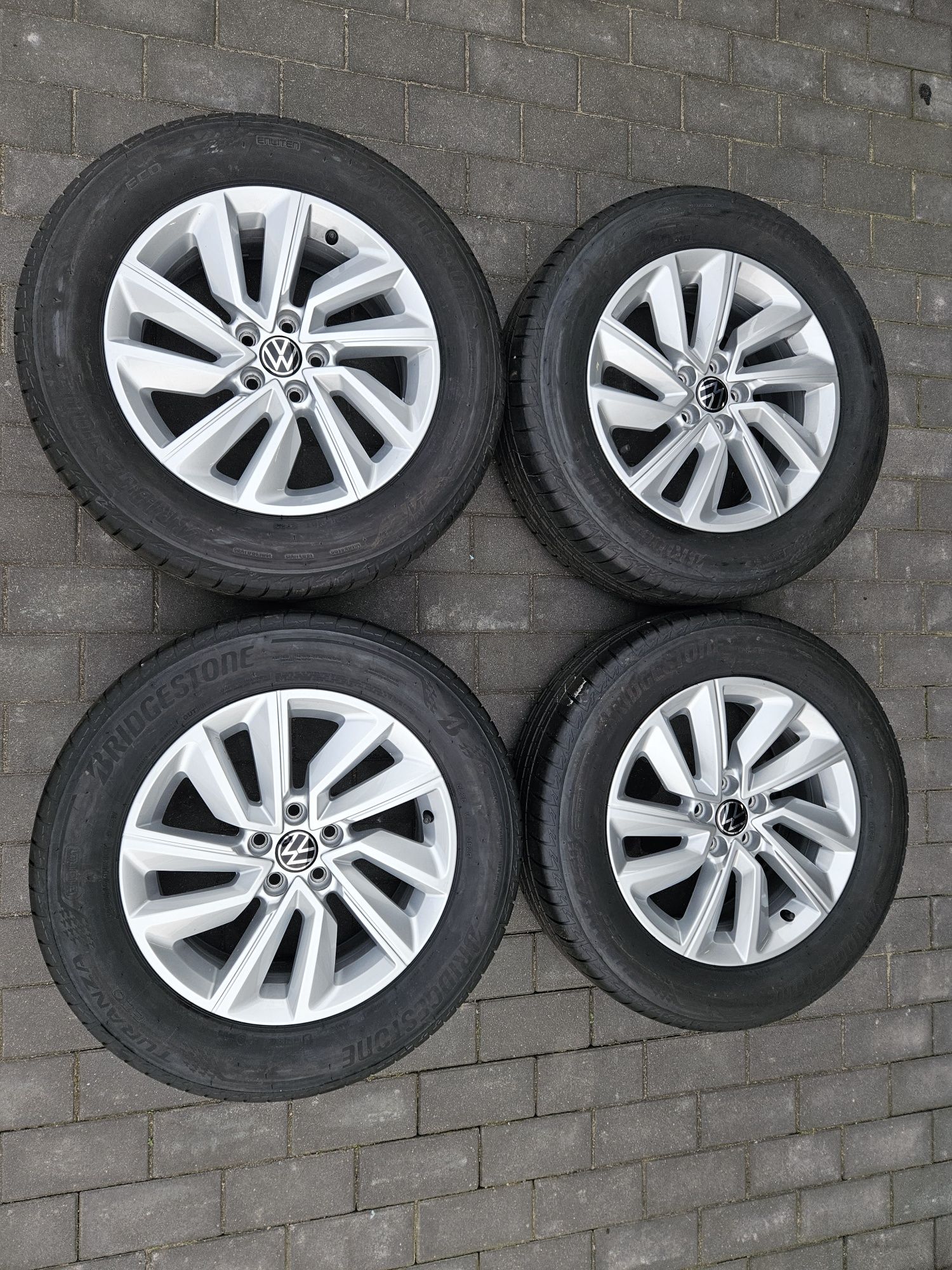 Alufelgi 16 Koła Vw T-Cross 5x112