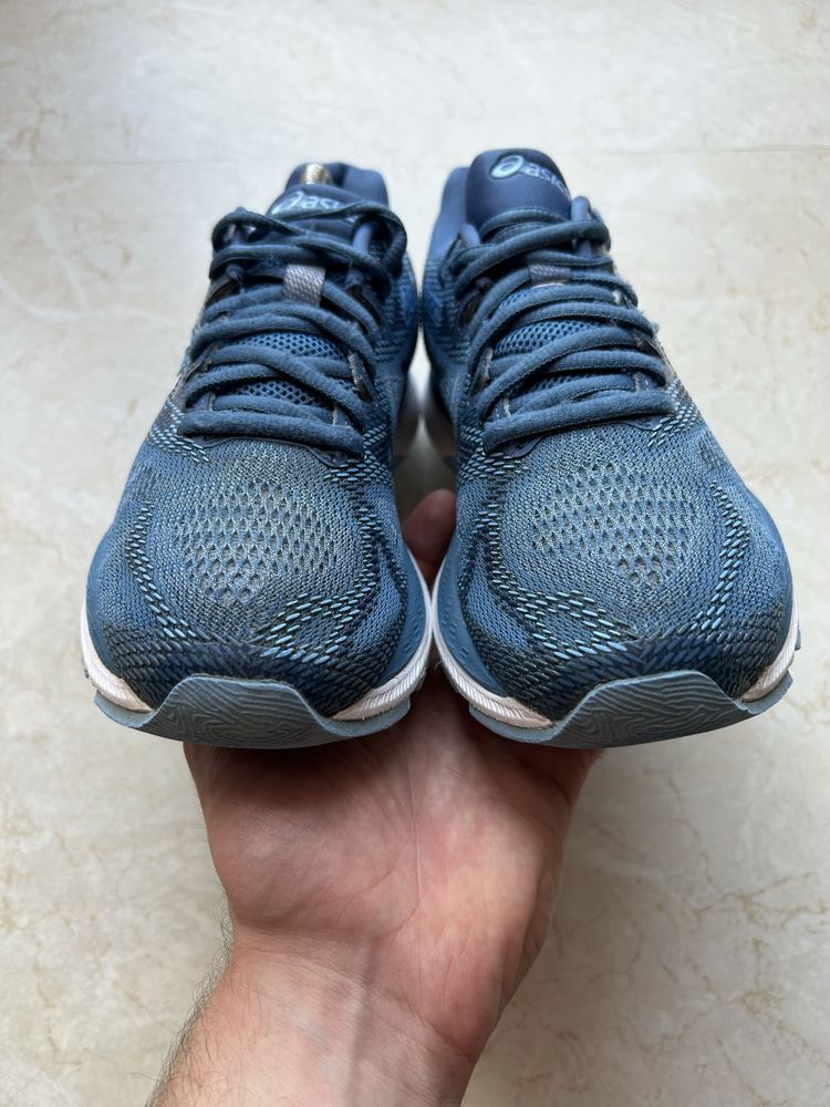 Damskie buty do biegania Asics Gel-Nimbus 20 rozmiar 39