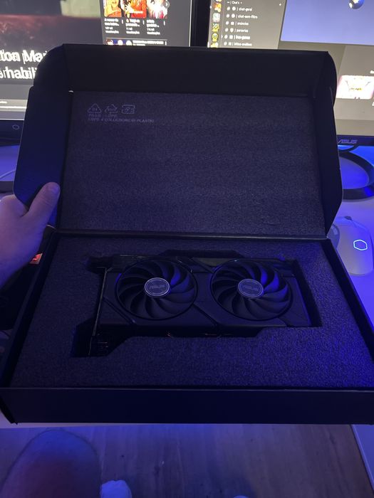 Placa Grafica Asus RTX 4060 8gb OC