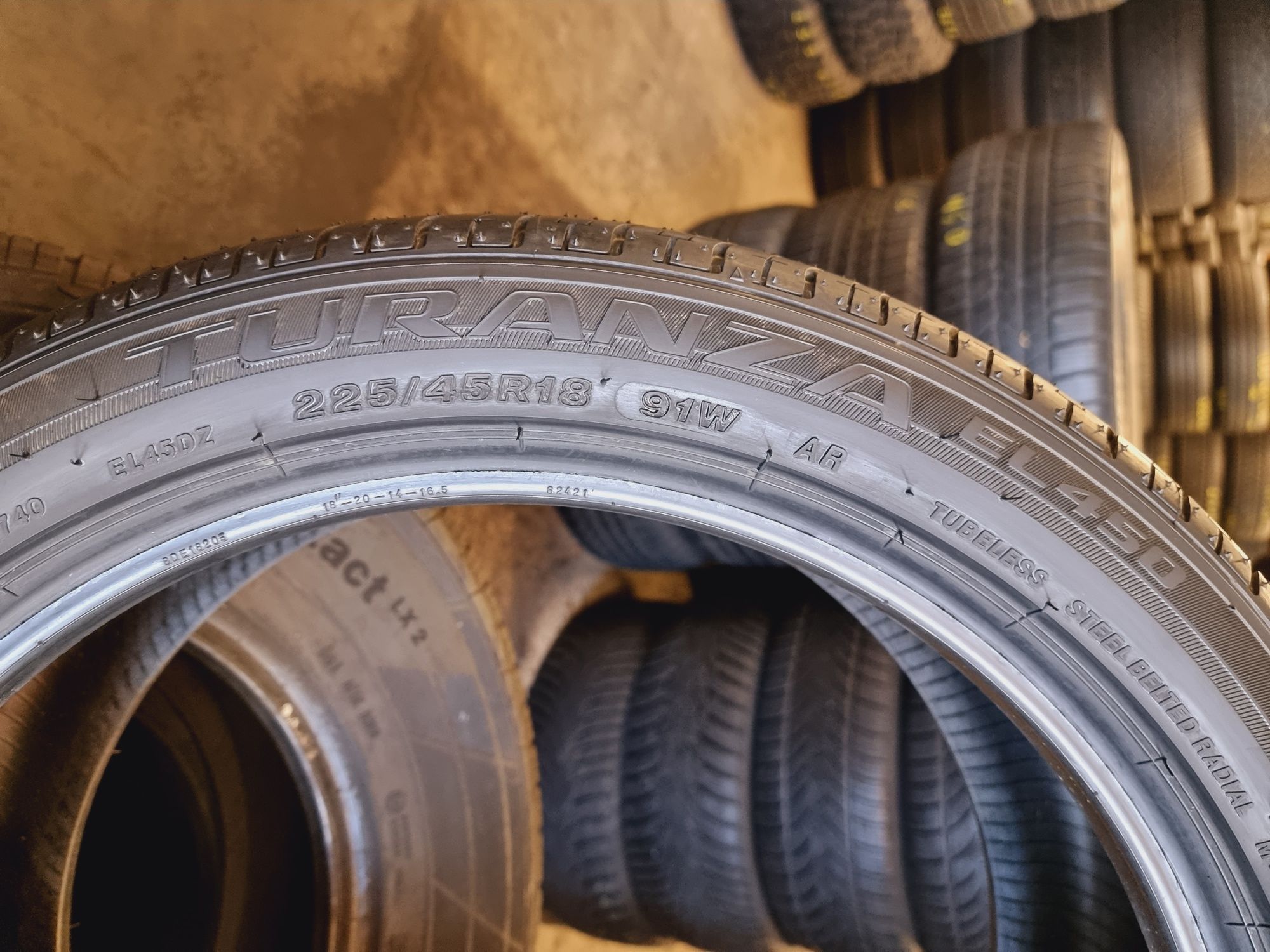 Шини літні  225х45хR18 Bridgestone Turanza EL450 RFT НОВІ ШИНИ