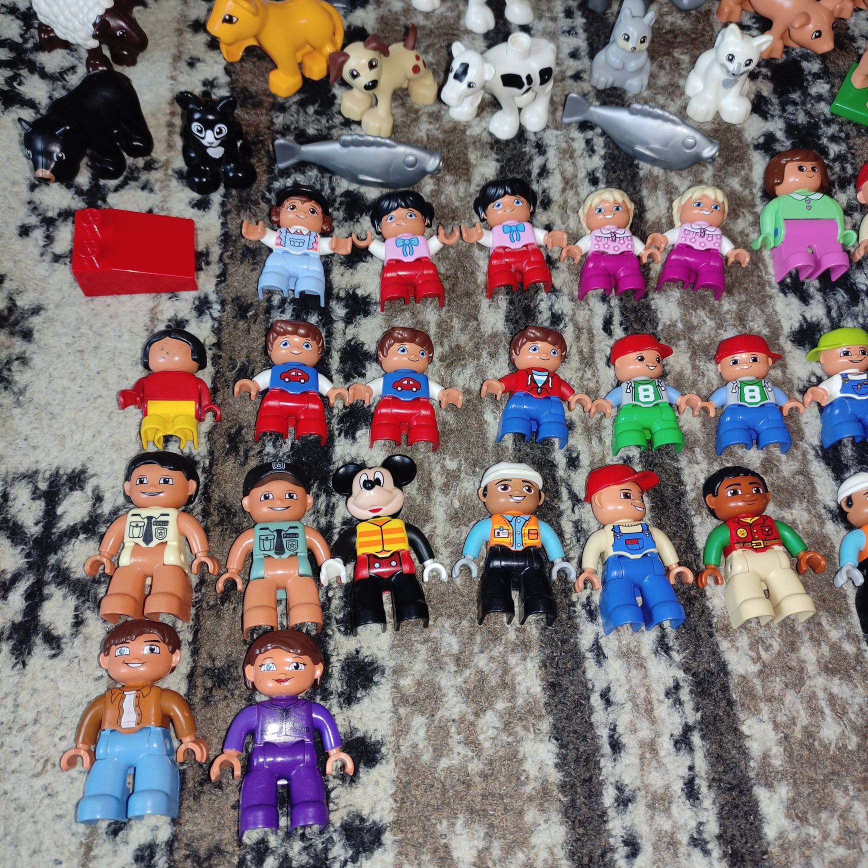 Лего duplo, запчасти, человечки, животные