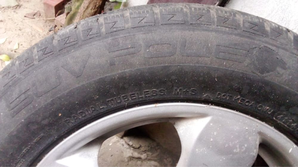 Терміново Смішна ціна Продам диски з колесами 225 60 16 зимні