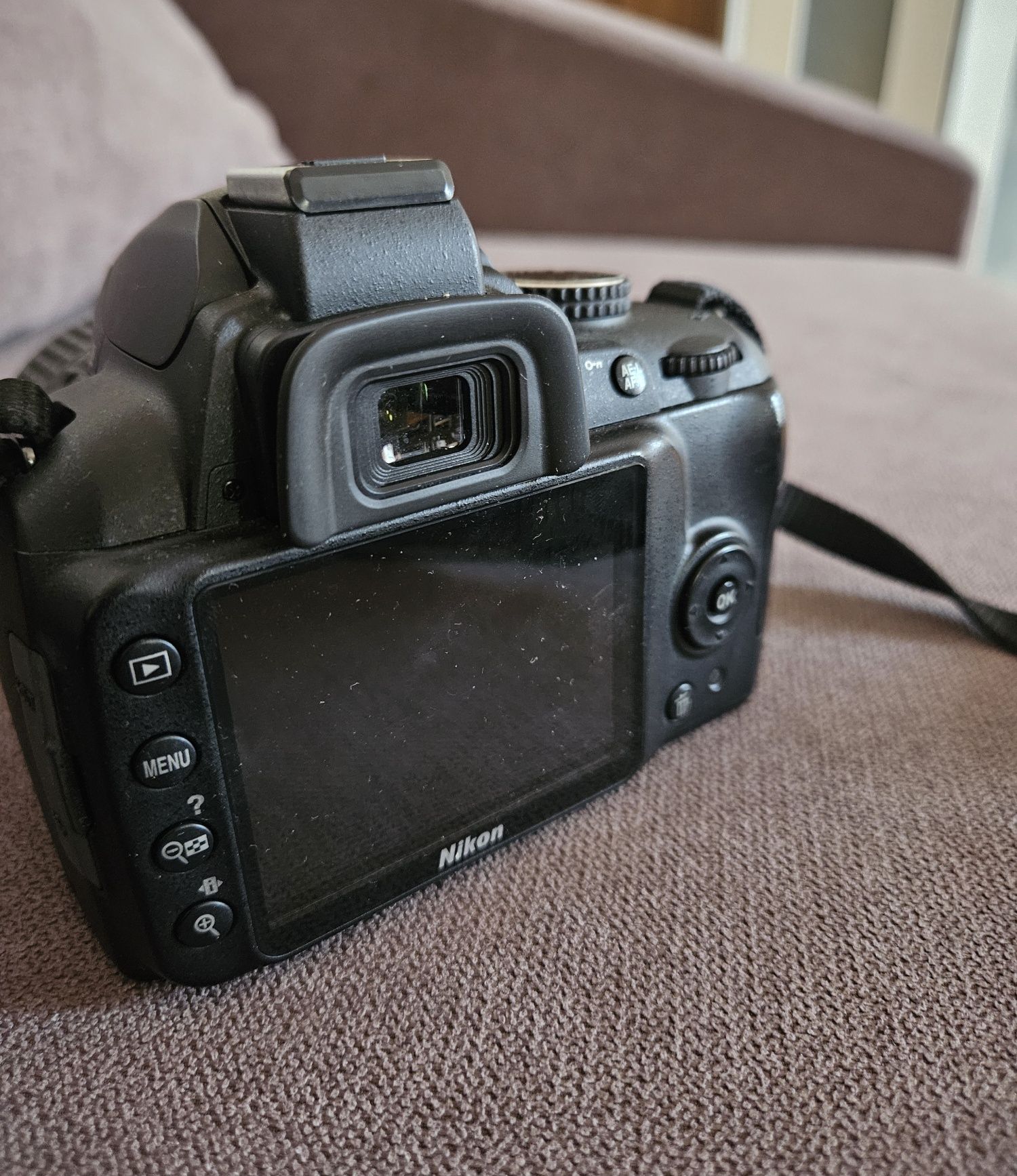 Nikon D3400 + Obiektyw 18-55mm VR + Karta SD + Ładowarka
