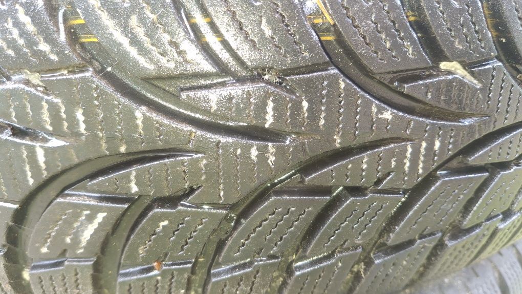 4 szt. Opony 175/70 R 13 NOKIAN WR D3 M+S