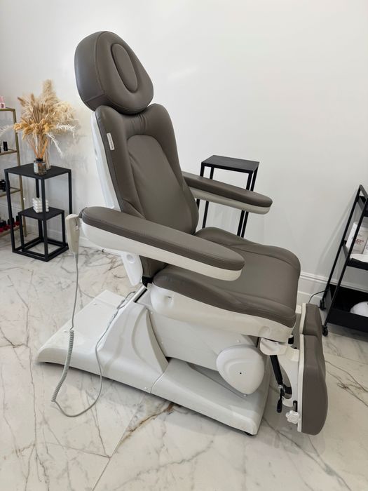 Fotel kosmetyczny elektryczny