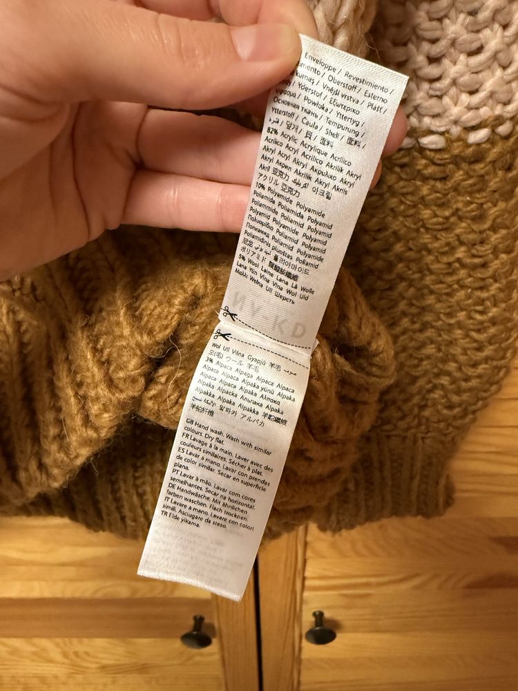 Nowy sweter z alpaką oversize różowo-rudy NA-KD S/M