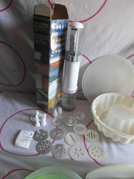 Talheres, tachos, cafeteiras café, etc