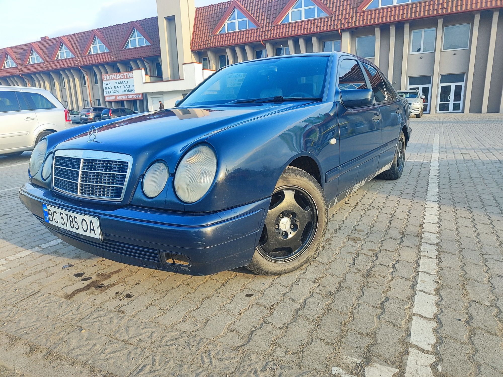 Mercedes Benz w210