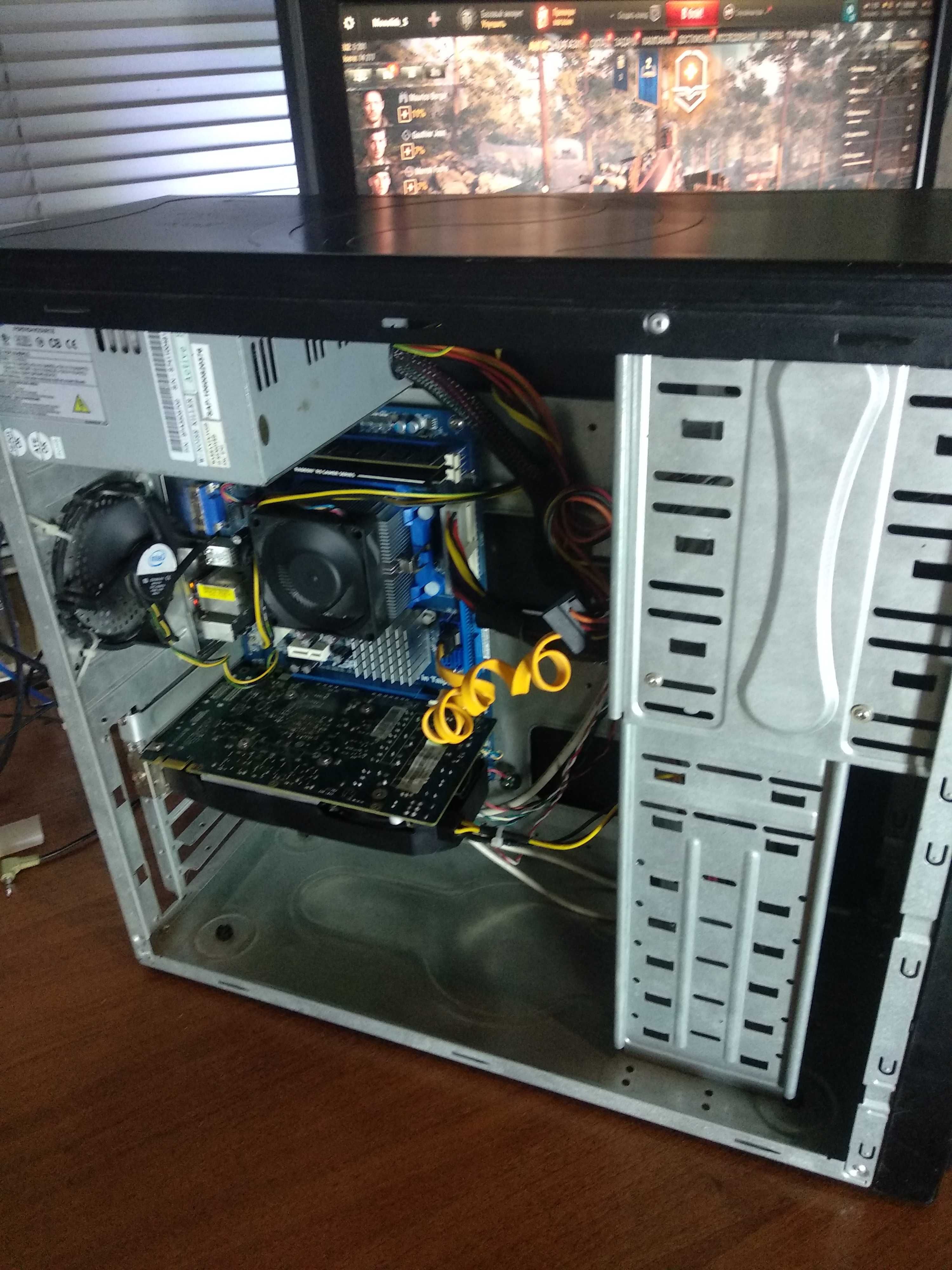 Игровой 4 ядра  8гб DDR3 . видеокарта GeForce GTX 550 Ti ddr 5