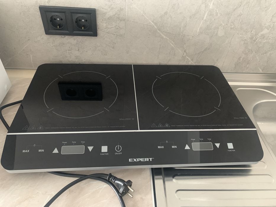 Кухонні меблі в гарному стані