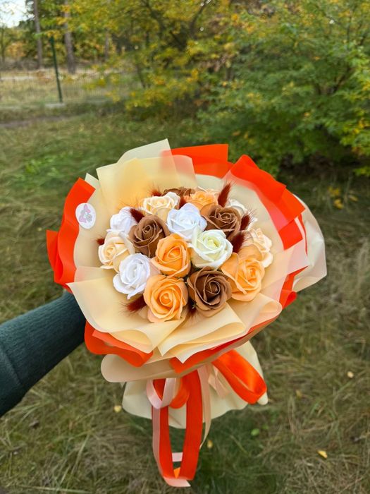 Bukiety jesienne z róż mydlanych