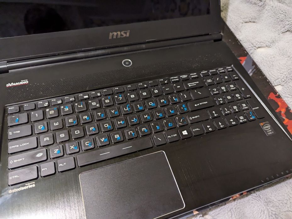 Ноутбук ігровий Msi ms-16H2