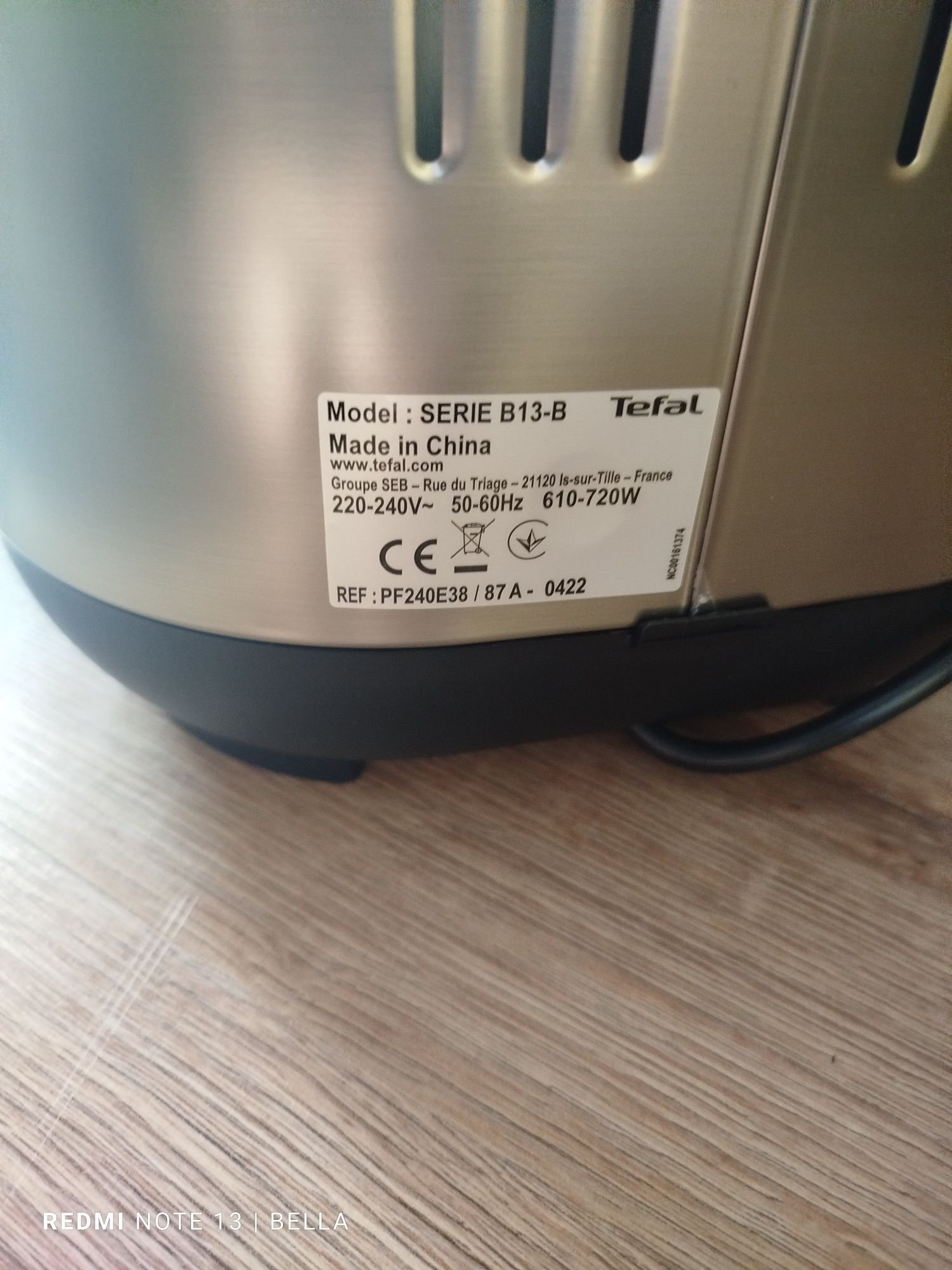 Wypiekacz do chleba Tefal PF240E38 srebrny 700 W