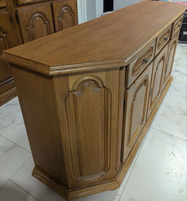 Комод дубовий з масиву