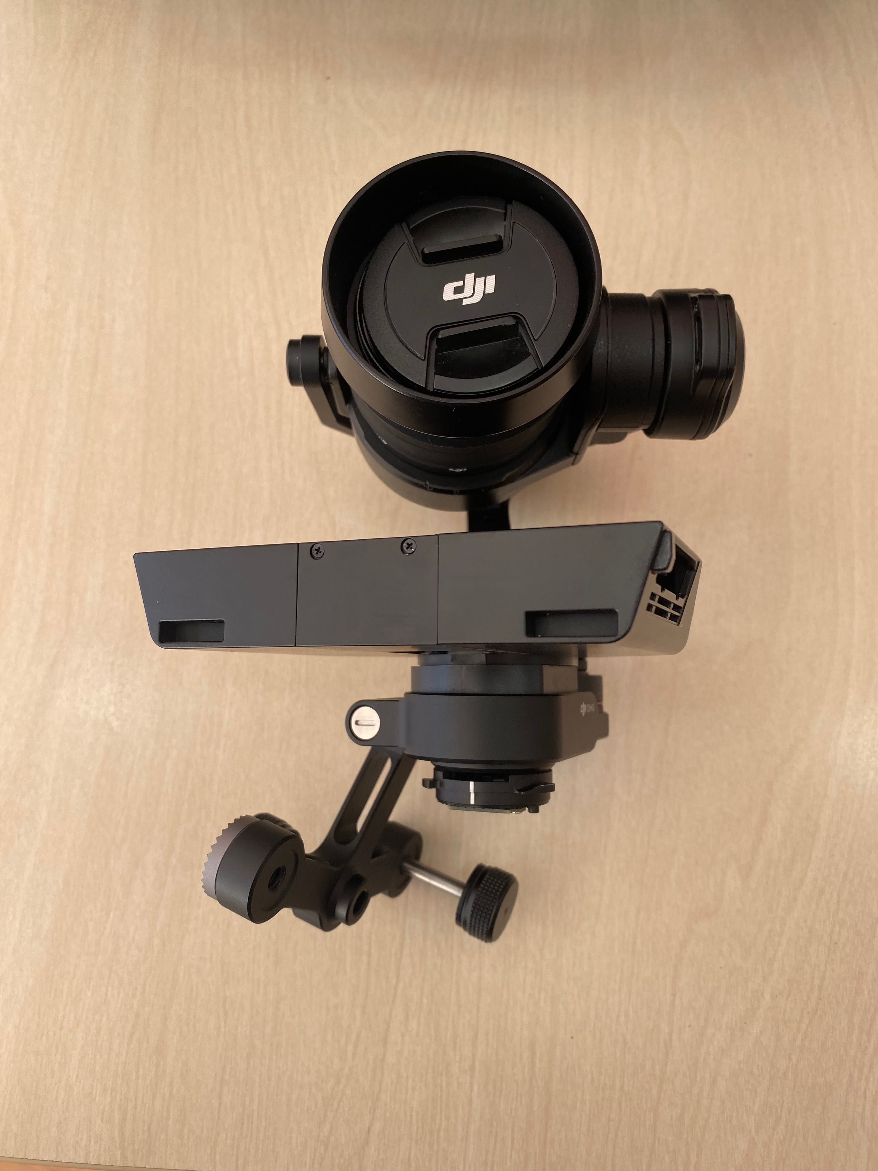 DJI ZENMUSE X5 com pouco usado em ótimo estado