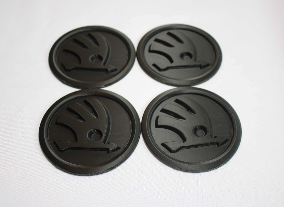4 x logo dekielek 3D na kołpak Skoda.