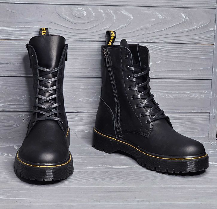 Зимние кожаные мужские черные высокие ботинки Martens Мартинс змейка