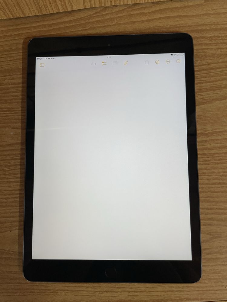 iPad 8 на 128gb.