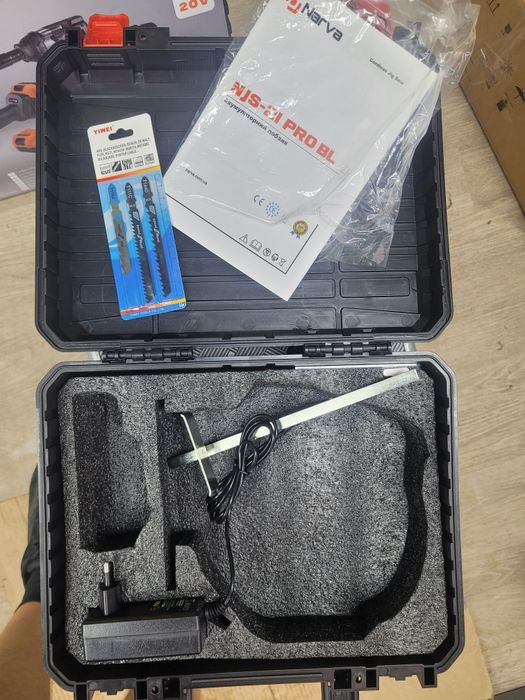 Аккумуляторный бесщеточный лобзик NARVA NJS-21 PRO BL з акб