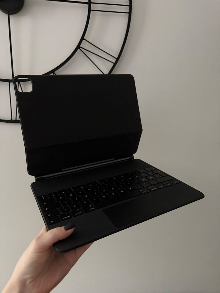 Magic Keyboard dla iPad | Idealny stan