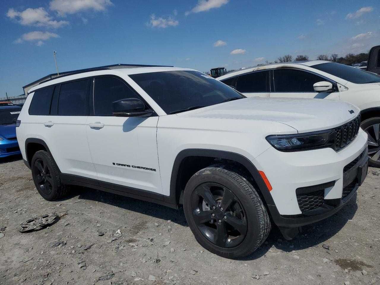 JEEP GRAND Cherokee L Laredo 2023