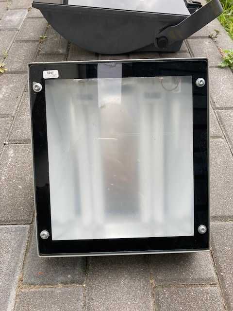 halogen 2 x 18W, zewnętrzny