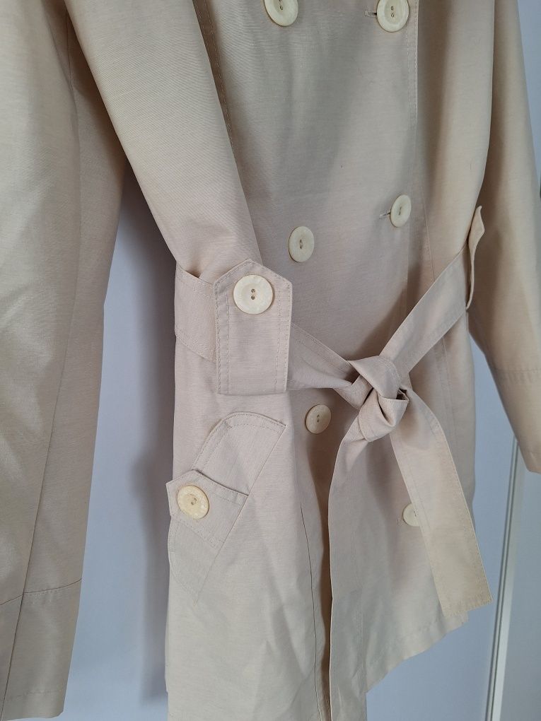 Letnia elegancka kurtka r.40