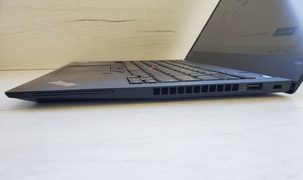 Lenovo ThinkPad T14s Gen 1 i5-10210U 16/256GB M.2  Windows 11 2021 р