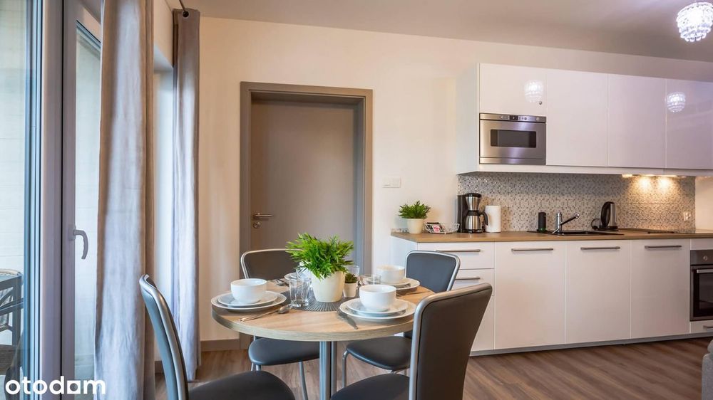 Apartament PREMIUM  2 pokoje z tarasem i basenem 250m od plaży