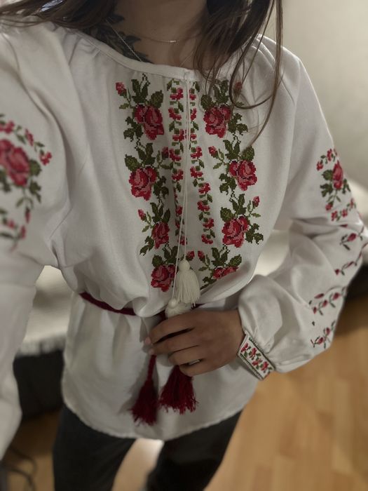 Вышиванка женская натуральный лён