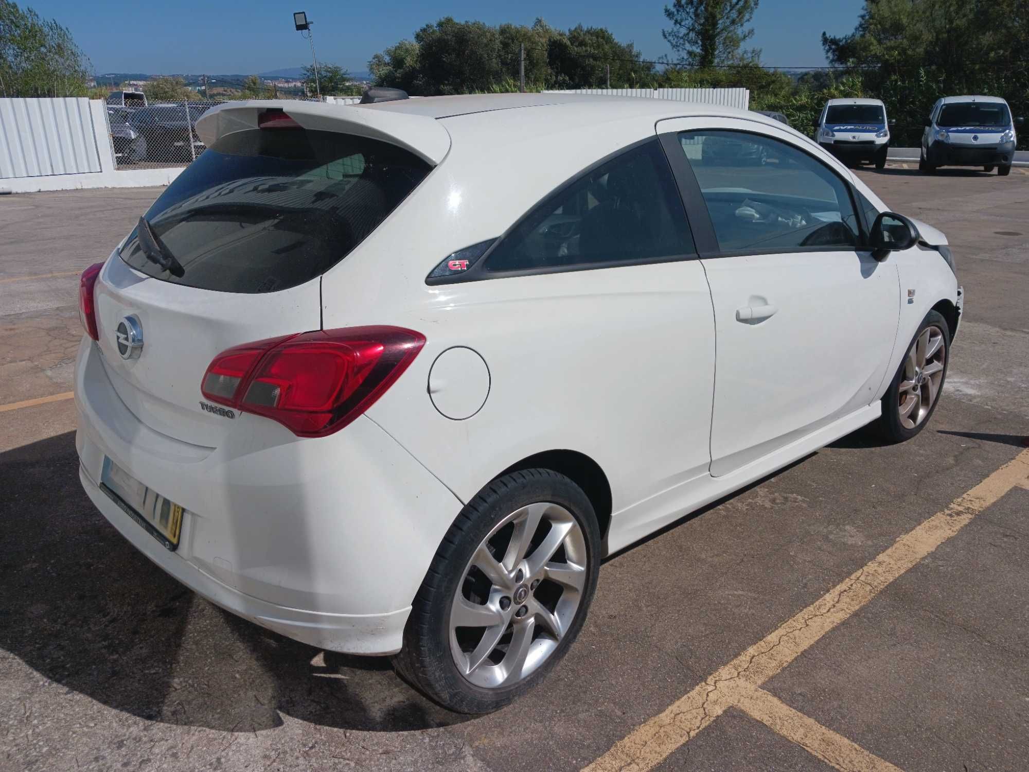 Opel Corsa E GT 1.0 Turbo - SALVADO