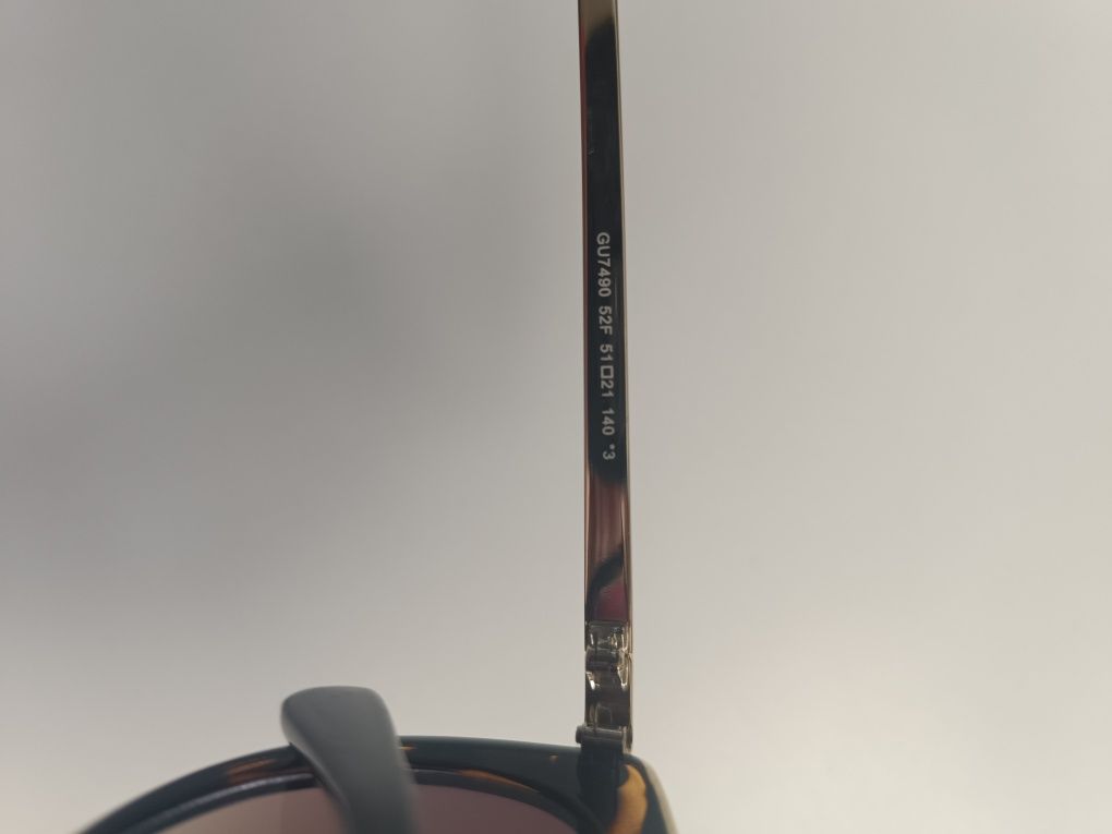 Okulary przeciwsłoneczne Guess