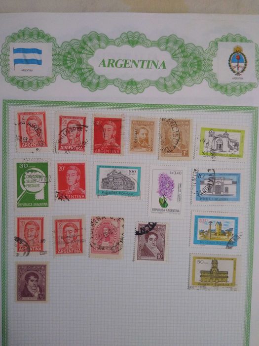 Coleção de selos postais antigos