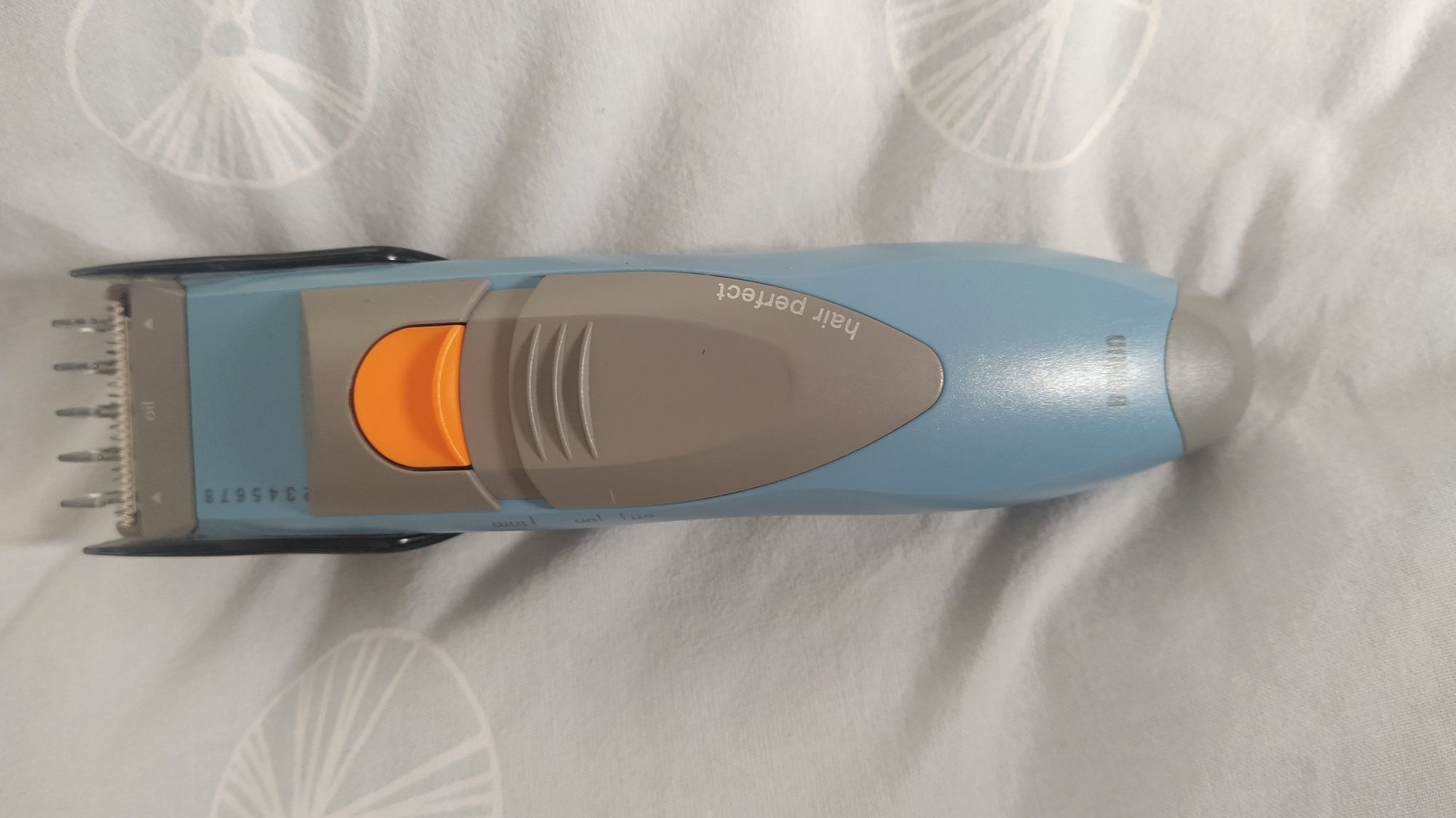 Braun HC20 hair clipper. Máquina de cortar cabelo