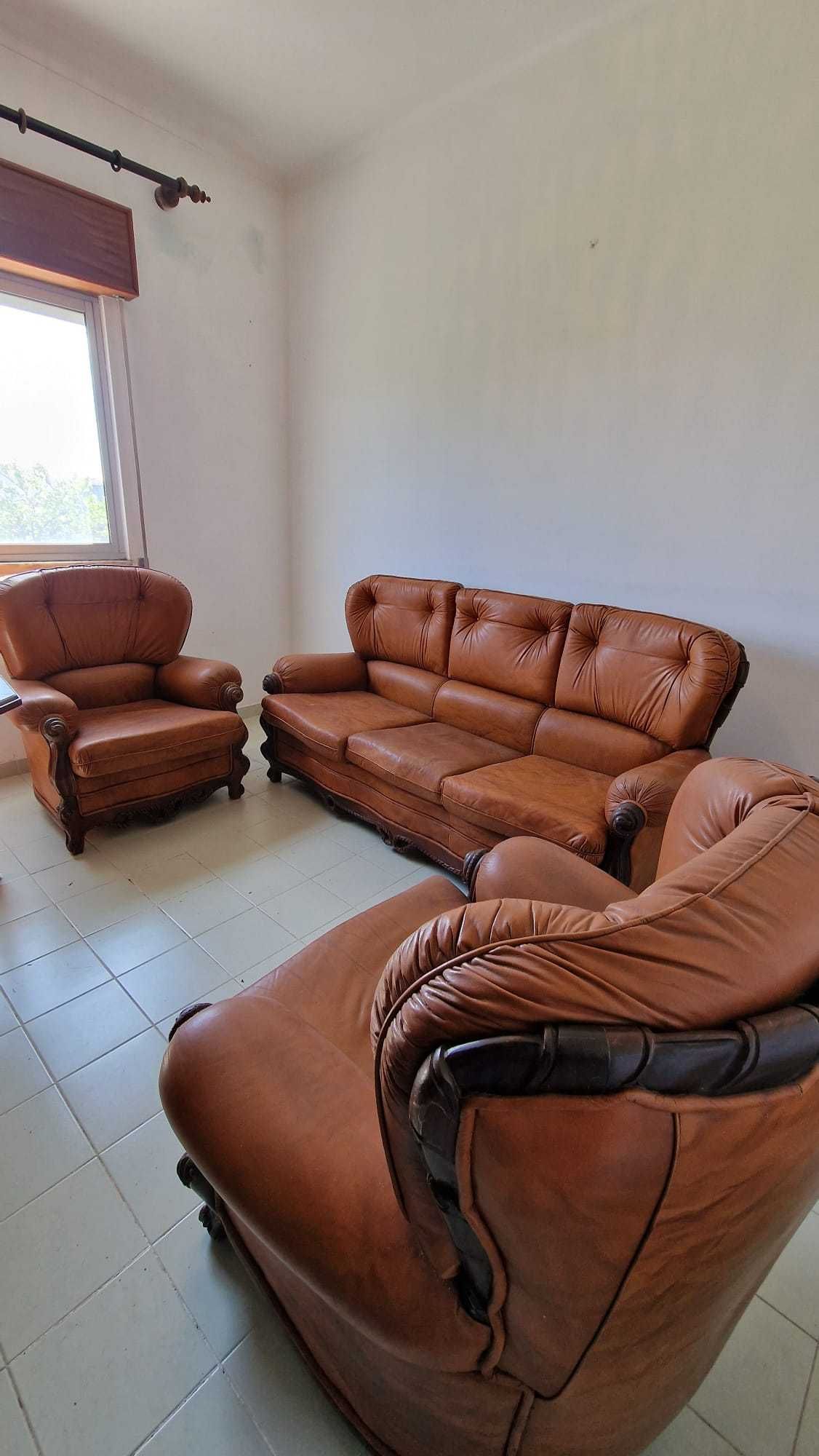 Conjunto de 3 sofás (2 poltronas + sofá-cama)