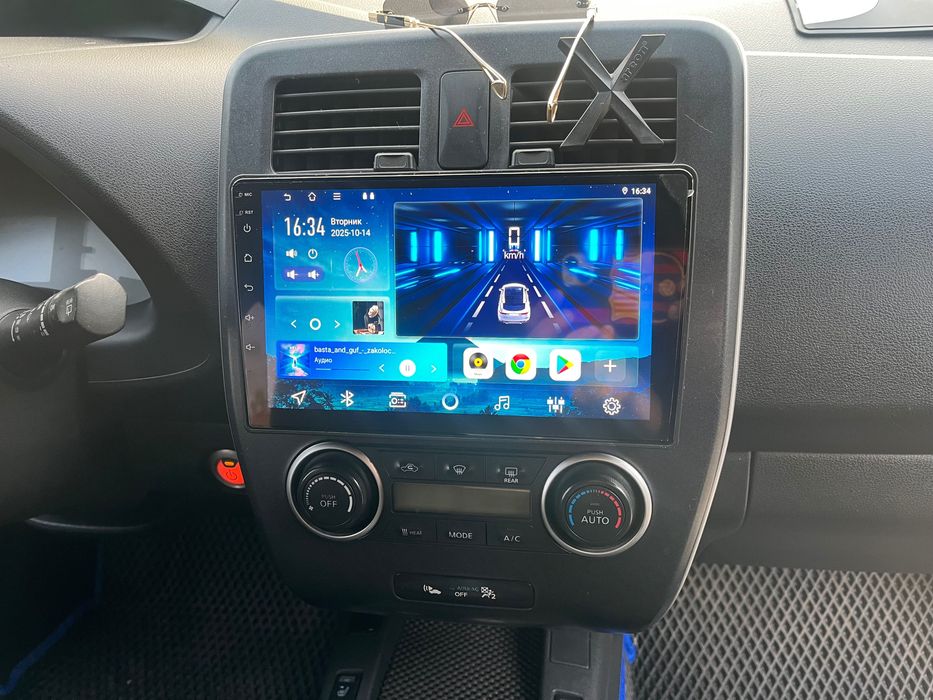 Продам Nissan Leaf с живым аккумулятором