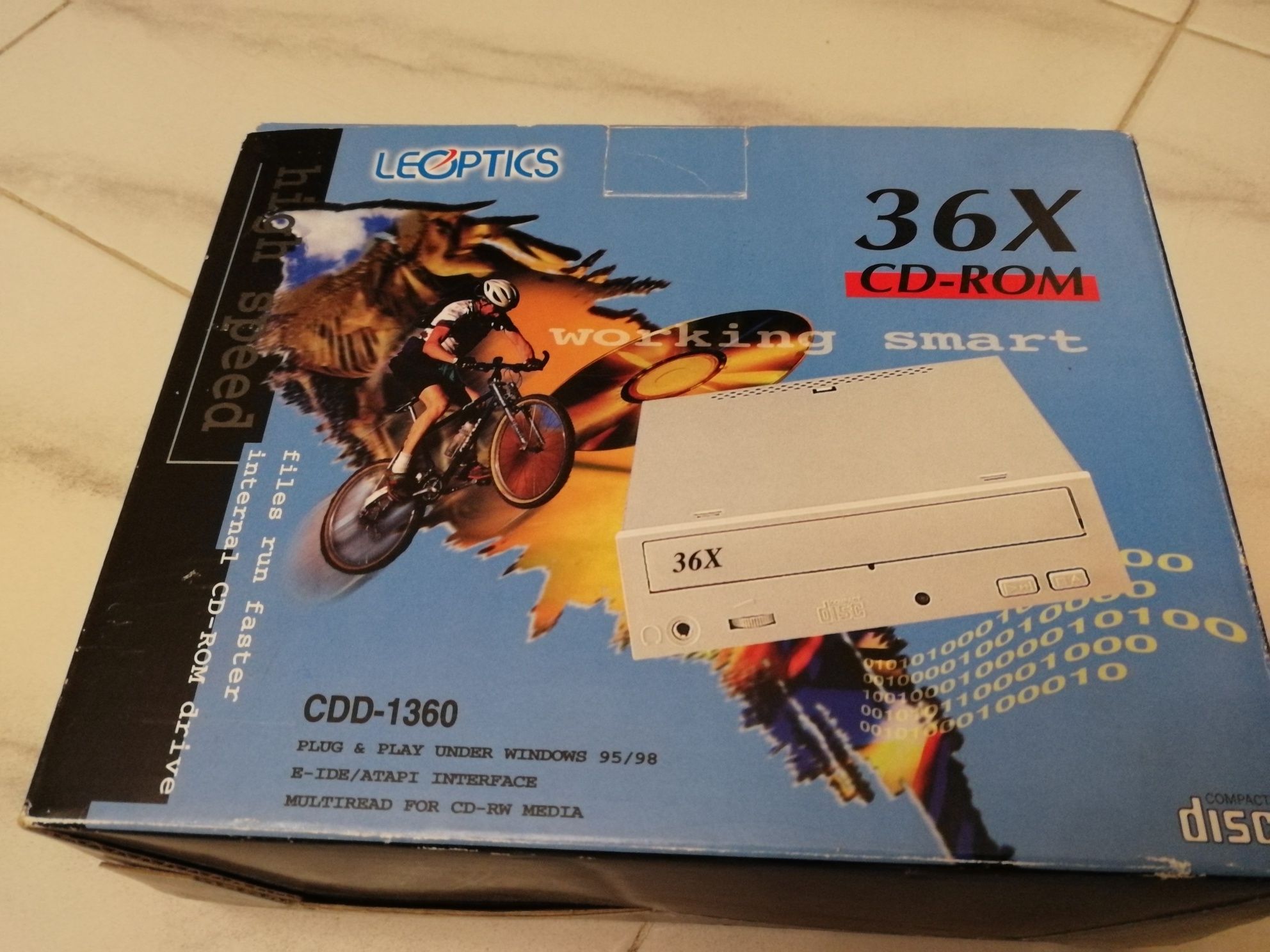 Leitor CD-ROM 12X