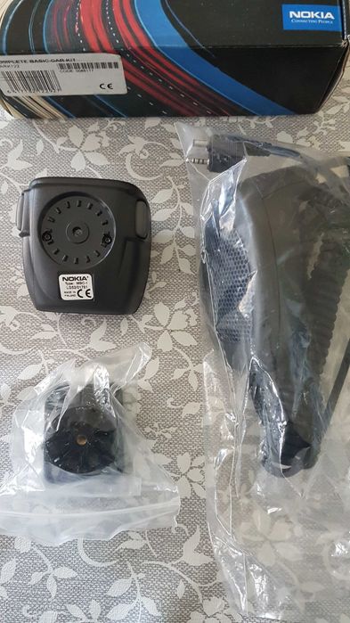 Zestaw głośnomówiący do Nokia 3210 Cark 122 Car Kit Basic UNIKAT