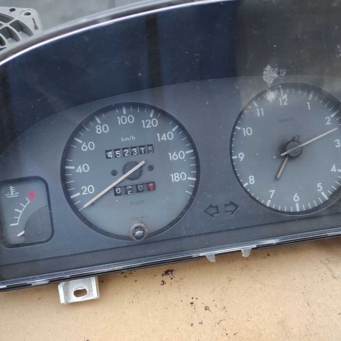 Licznik Zegary Citroen Berlingo I 1,9 D 96,301,666,80